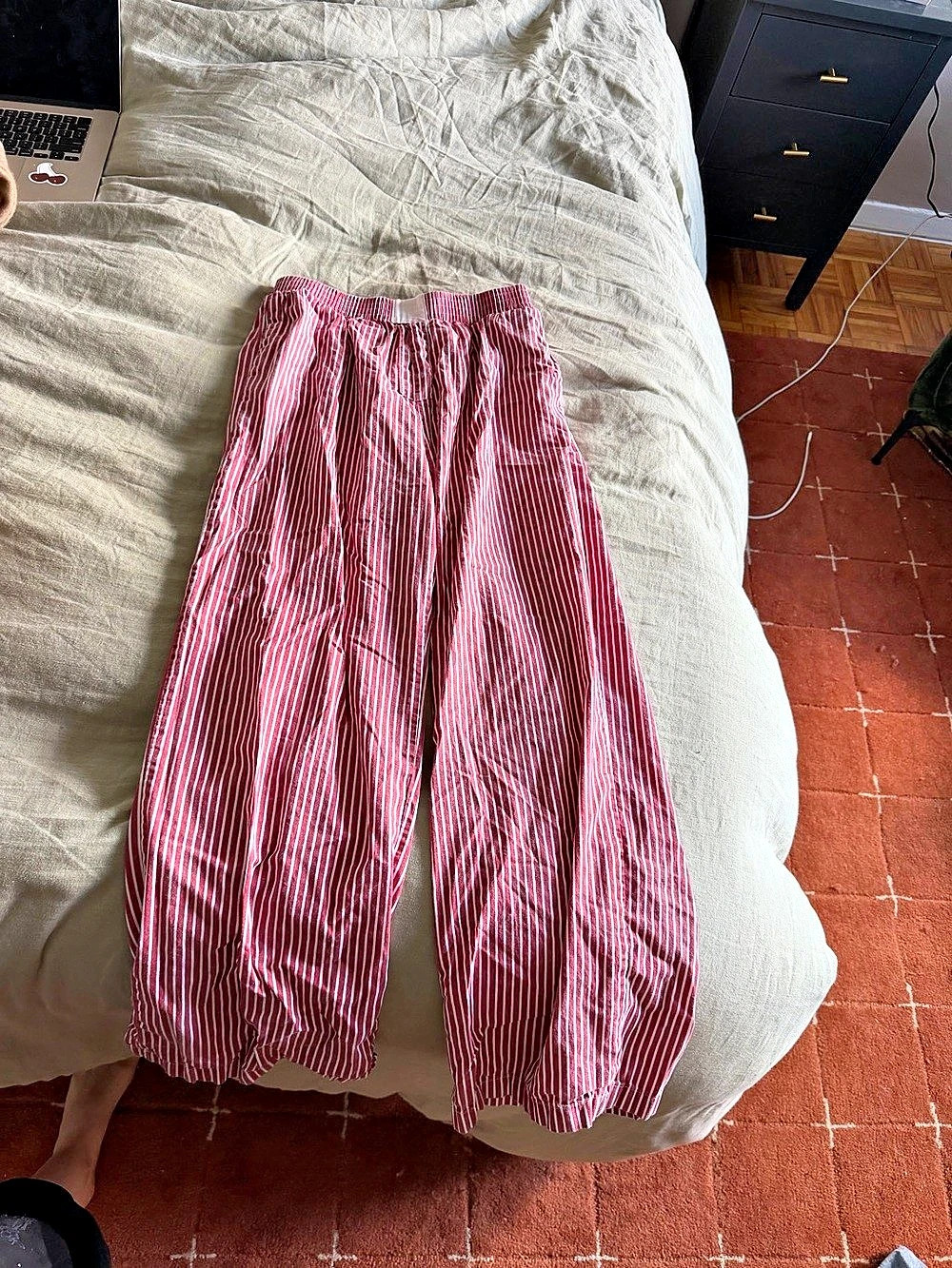 Striped Wide Leg Pants in red & White Size Small